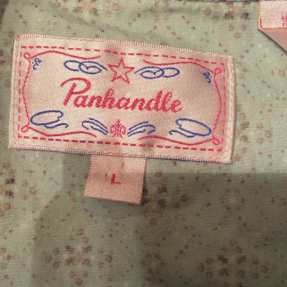 Chic Green Patterned Button Down Shirt - image 2